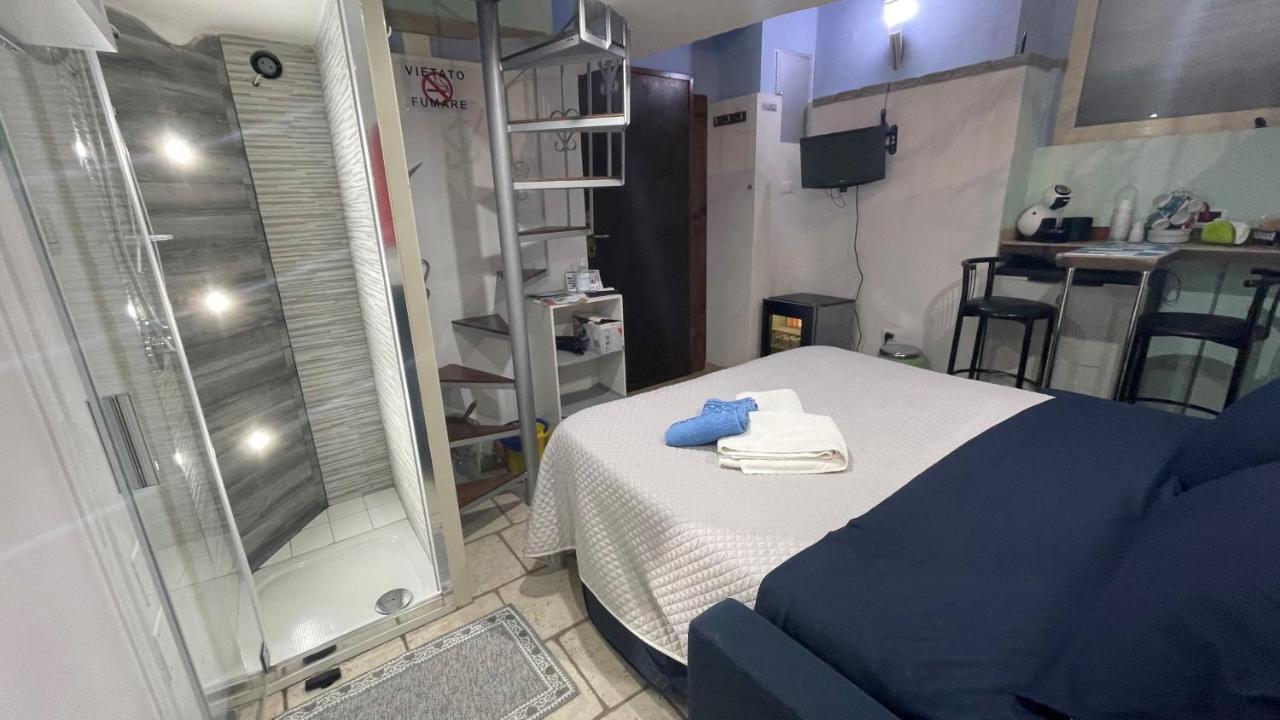 Loft 24 Bed and Breakfast Brindisi Buitenkant foto